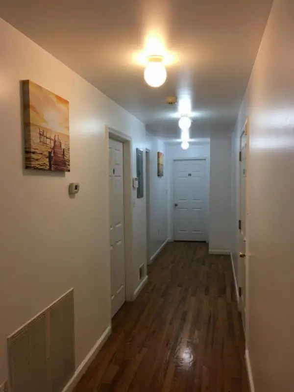 Mojoy Homesuites At Runyon 4